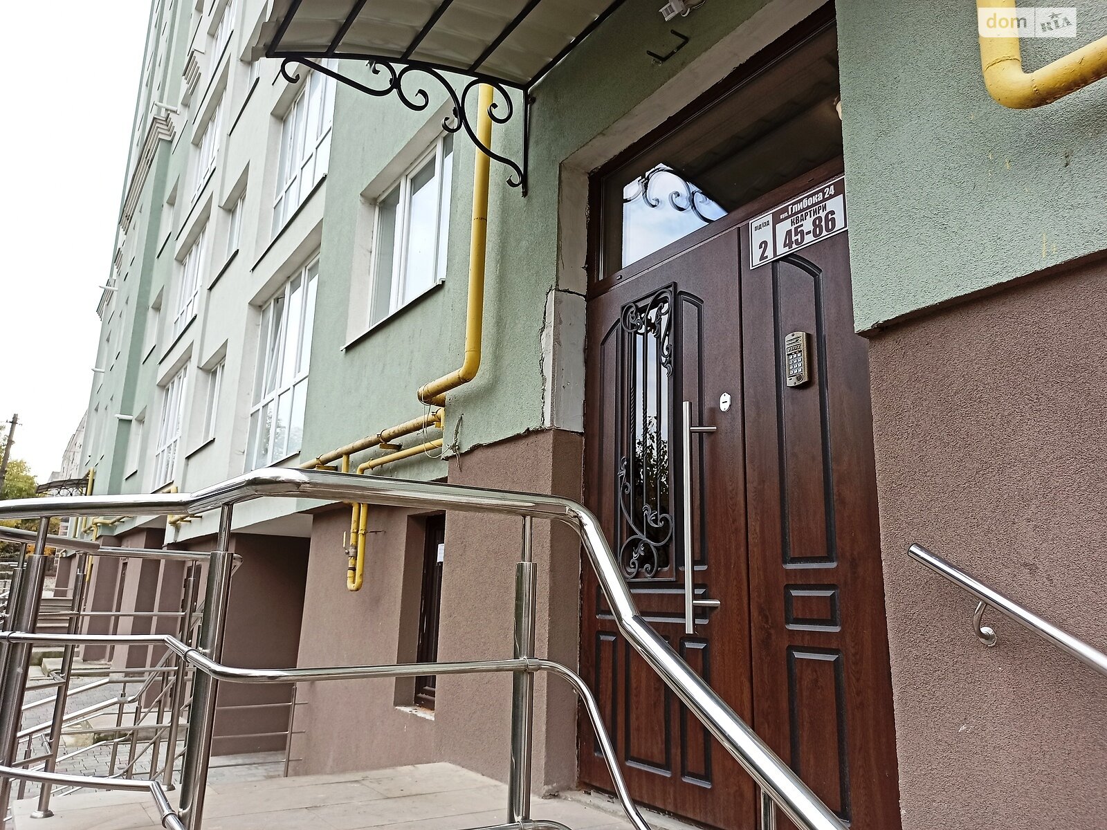 Продажа трехкомнатной квартиры в Тернополе, на ул. Глубокая, район Восточный фото 1