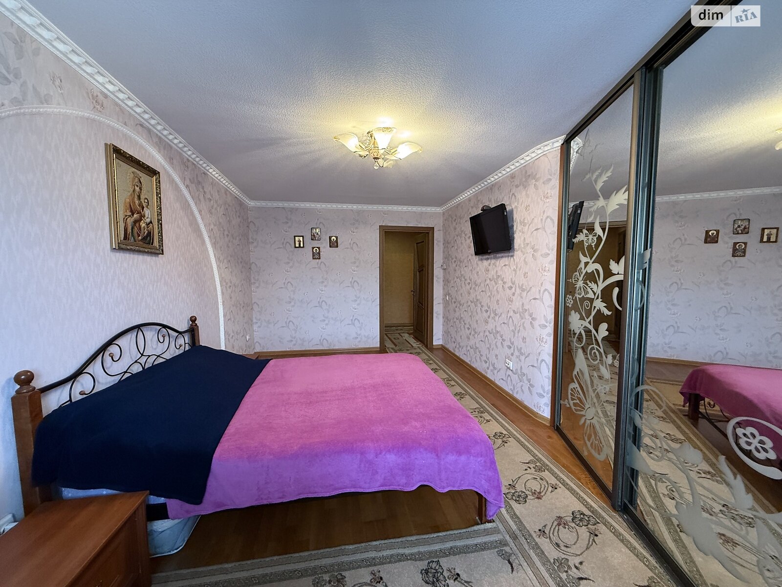 Продажа трехкомнатной квартиры в Тернополе, на ул. Глубокая, район Восточный фото 1 Продажа трехкомнатной квартиры в Тернополе, на ул. Глубокая, район Восточный фото 1
