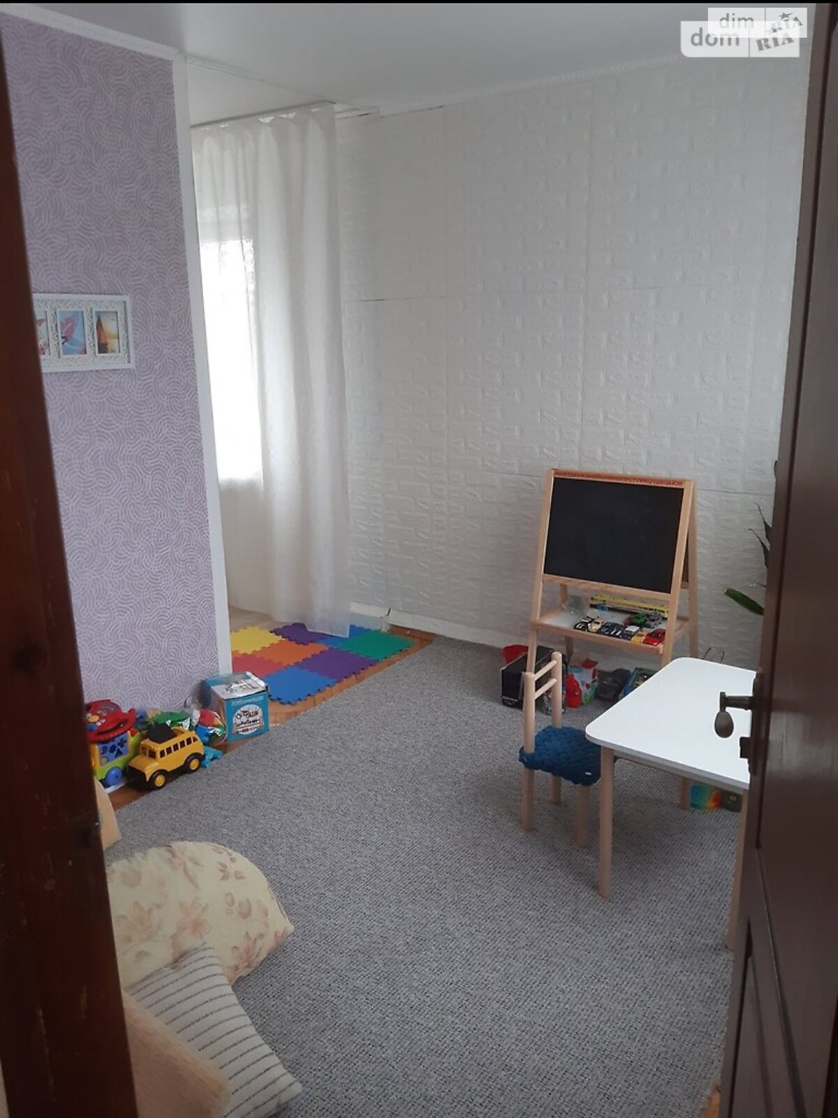 Продаж чотирикімнатної квартири в Тернополі, на вул. Лесі Українки, район Східний фото 1