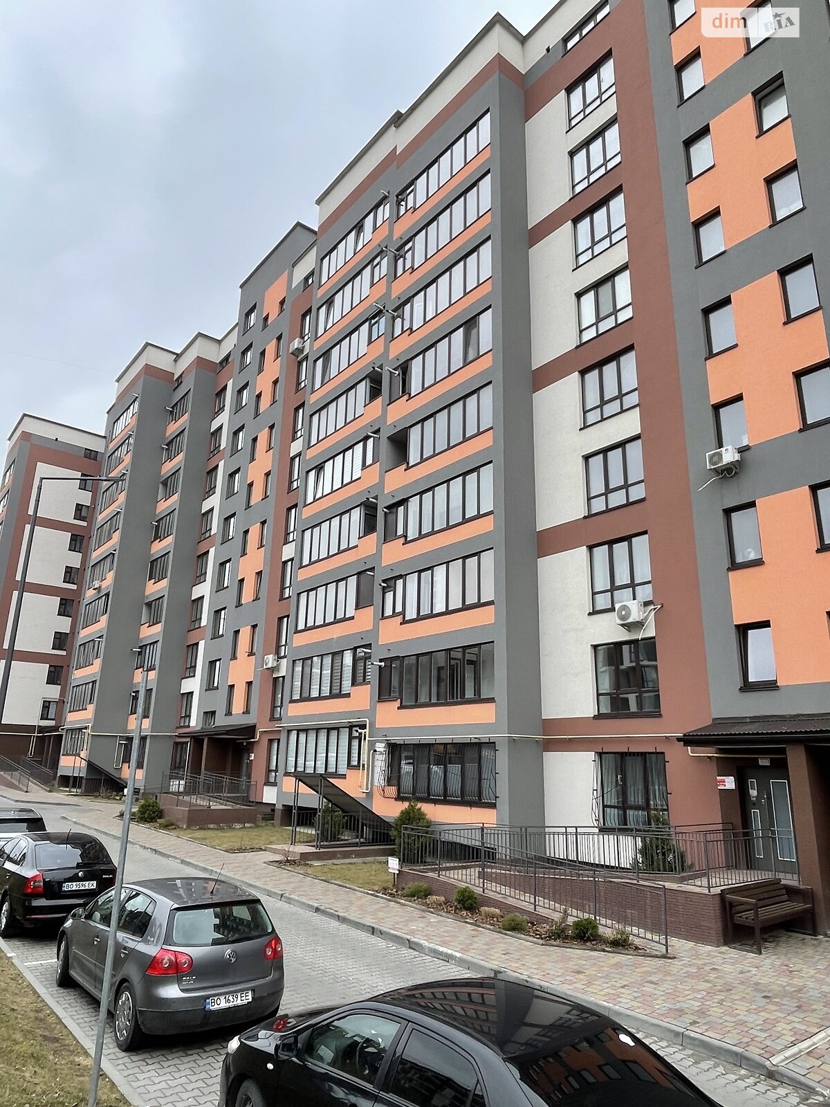 Продаж двокімнатної квартири в Тернополі, на шосе Підволочиське, район Східний фото 1 Продаж двокімнатної квартири в Тернополі, на шосе Підволочиське, район Східний фото 1