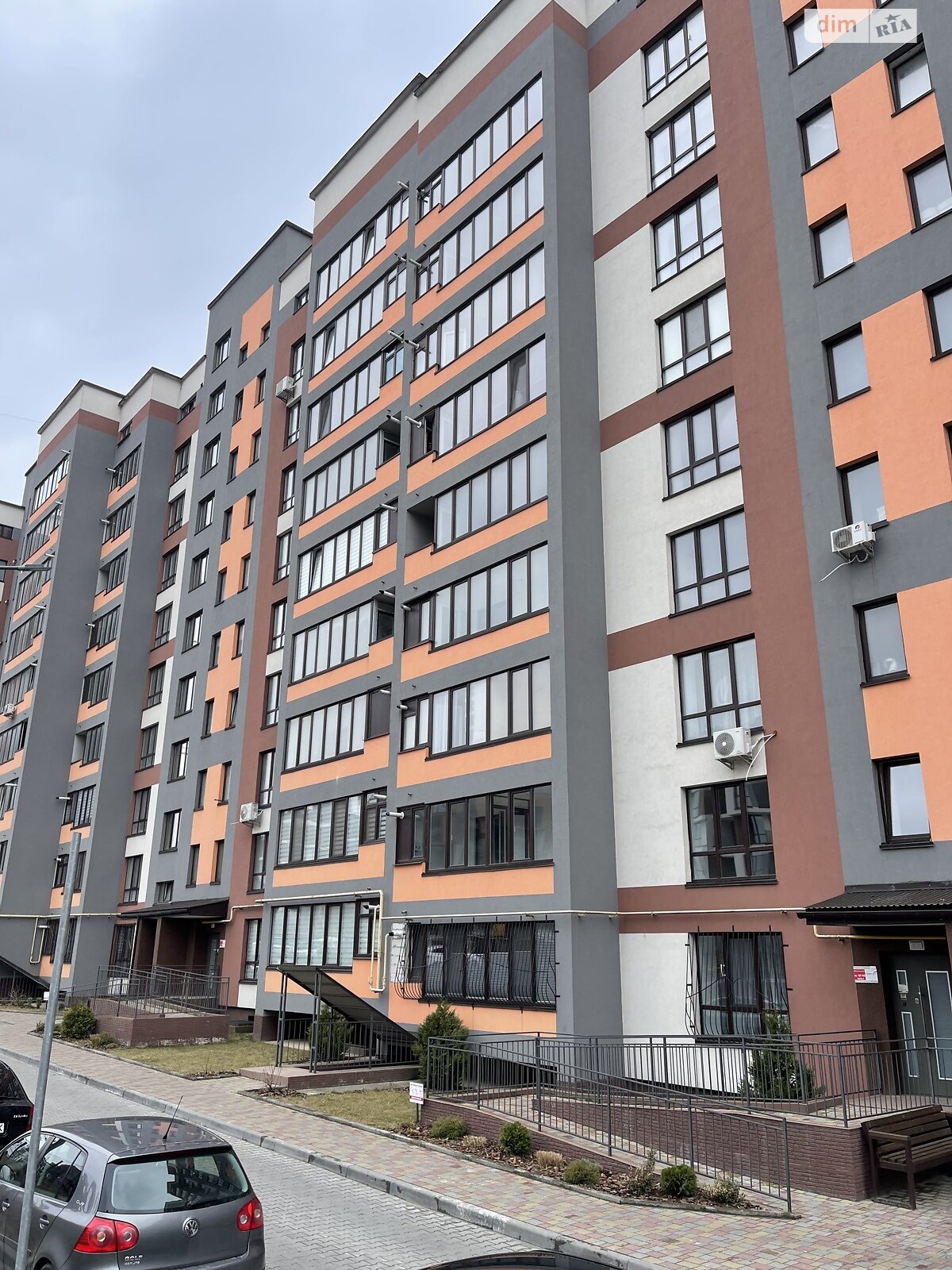 Продаж двокімнатної квартири в Тернополі, на шосе Підволочиське, район Східний фото 1 Продаж двокімнатної квартири в Тернополі, на шосе Підволочиське, район Східний фото 1