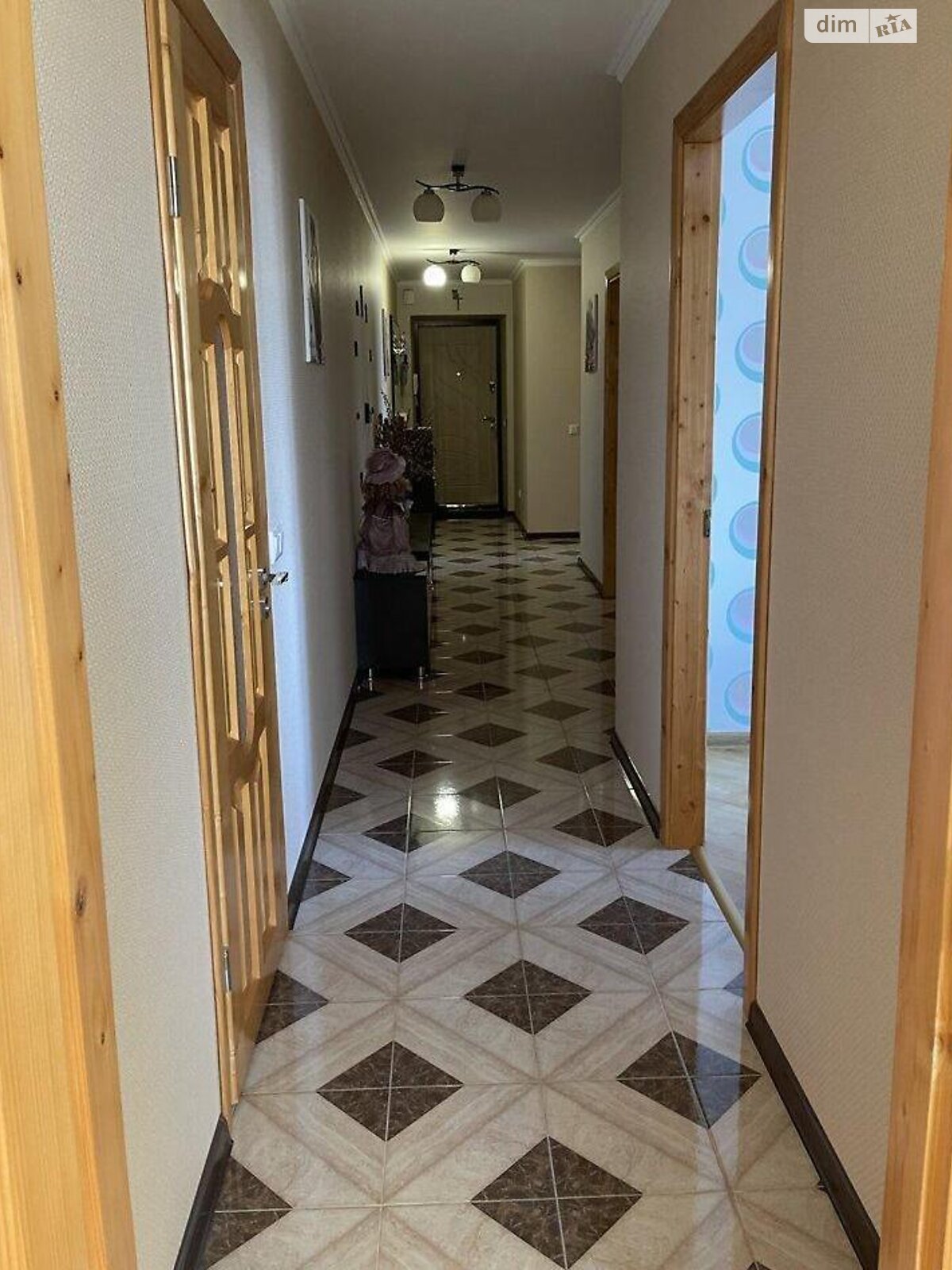 Продажа трехкомнатной квартиры в Тернополе, на ул. Протасевича, район Восточный фото 1 Продажа трехкомнатной квартиры в Тернополе, на ул. Протасевича, район Восточный фото 1