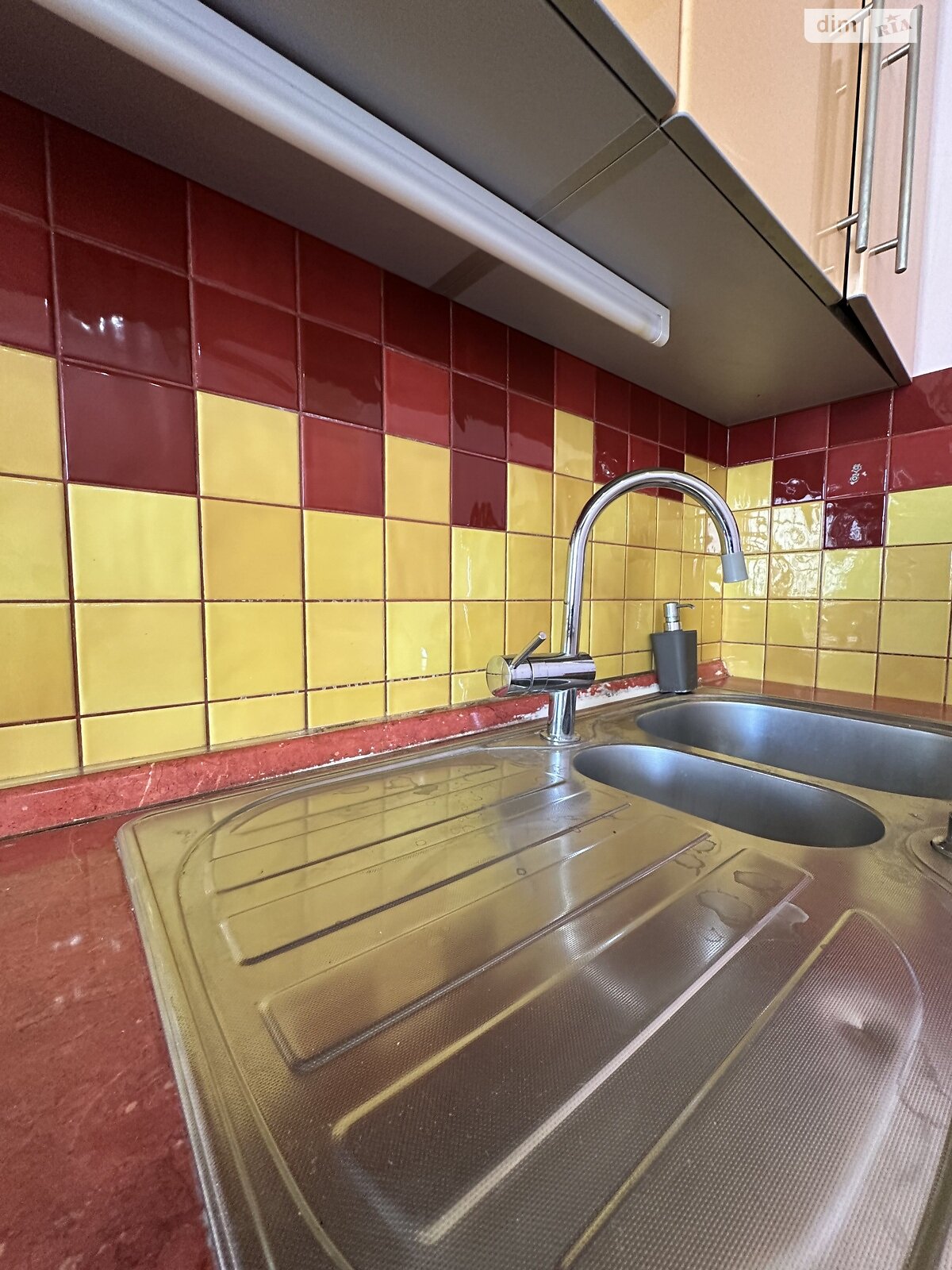 Продажа трехкомнатной квартиры в Тернополе, на ул. Савуры Клима 11А, кв. 7, район Восточный фото 1 Продажа трехкомнатной квартиры в Тернополе, на ул. Савуры Клима 11А, кв. 7, район Восточный фото 1