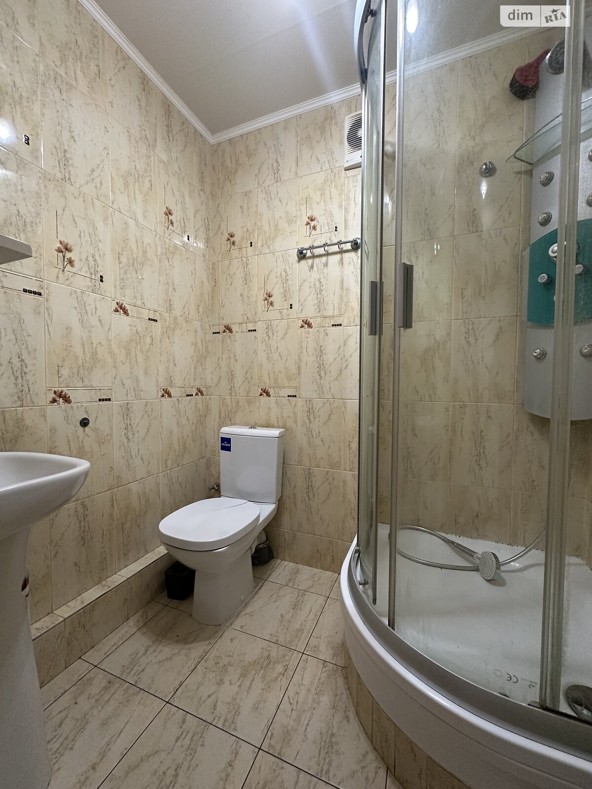 Продажа трехкомнатной квартиры в Тернополе, на ул. Савуры Клима 11А, кв. 7, район Восточный фото 1 Продажа трехкомнатной квартиры в Тернополе, на ул. Савуры Клима 11А, кв. 7, район Восточный фото 1