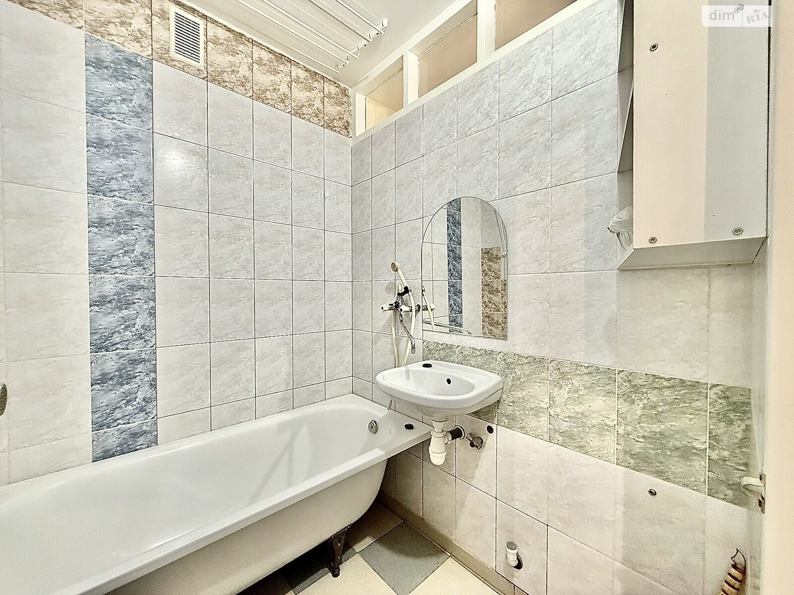 Продажа двухкомнатной квартиры в Тернополе, на ул. Савуры Клима, район Восточный фото 1