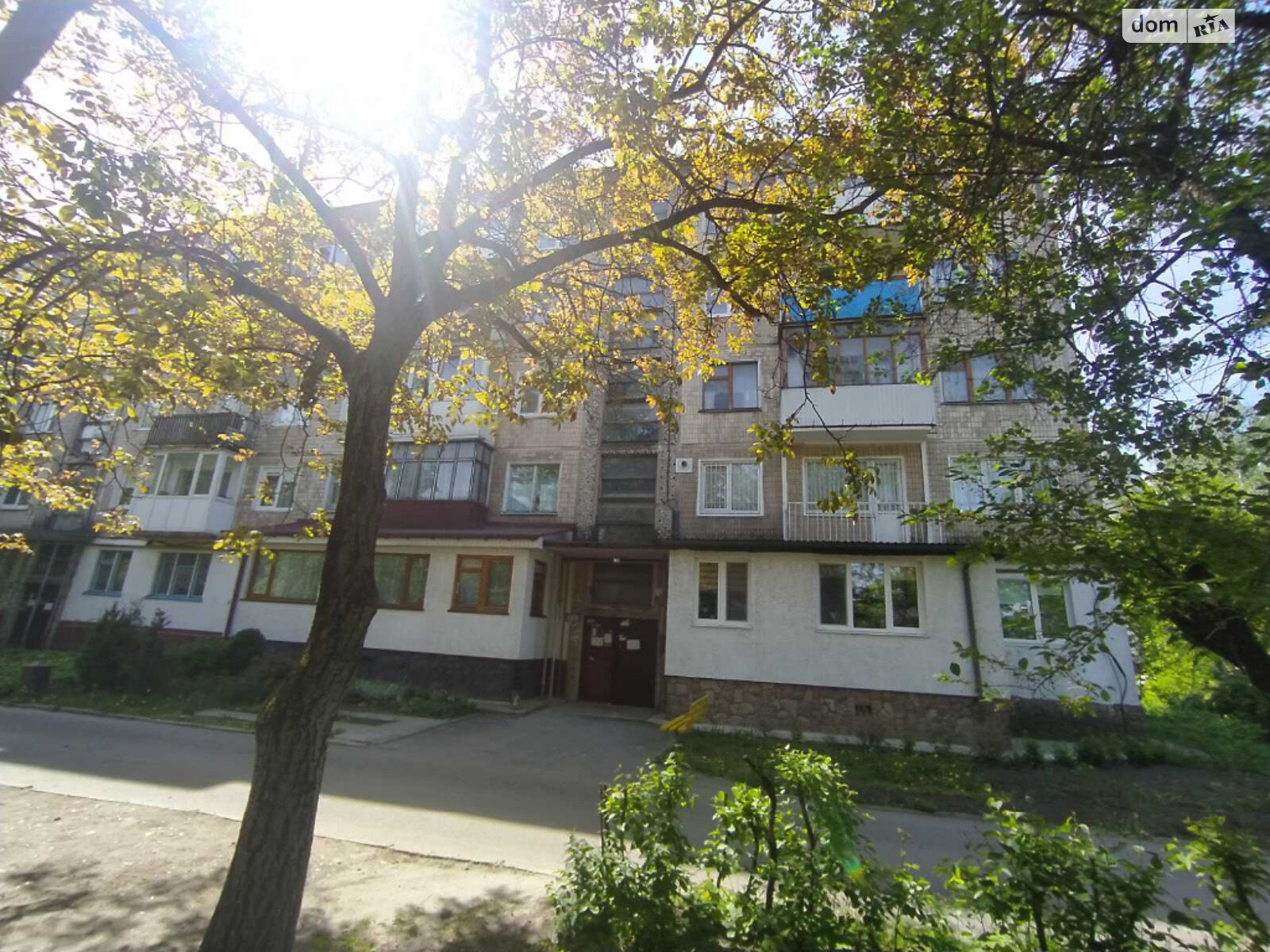 Продаж трикімнатної квартири в Тернополі, на вул. Слівенська 9, район Східний фото 1