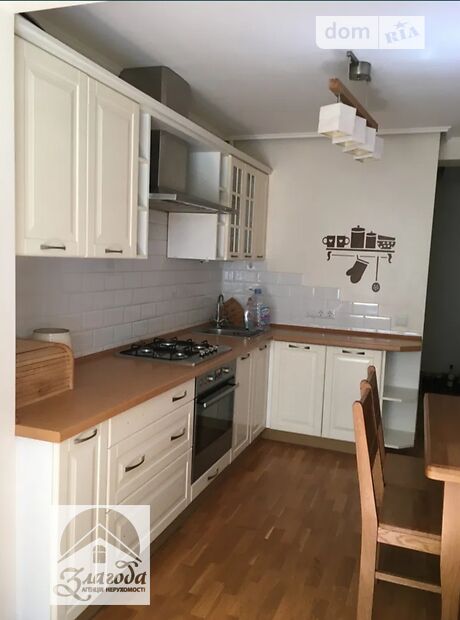 Продажа двухкомнатной квартиры в Тернополе, на ул. Сливенская, район Восточный фото 1 Продажа двухкомнатной квартиры в Тернополе, на ул. Сливенская, район Восточный фото 1