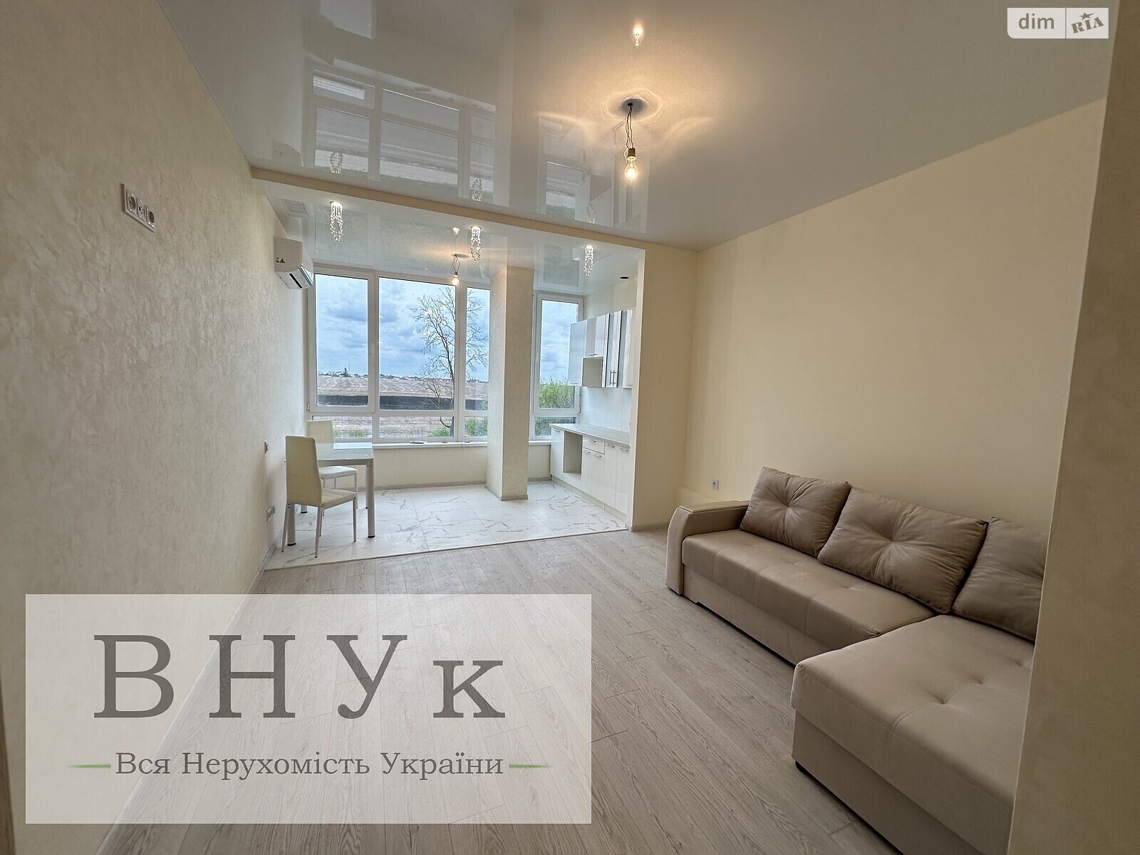 Продаж однокімнатної квартири в Тернополі, на шосе Збаразьке, район Східний фото 1 Продаж однокімнатної квартири в Тернополі, на шосе Збаразьке, район Східний фото 1