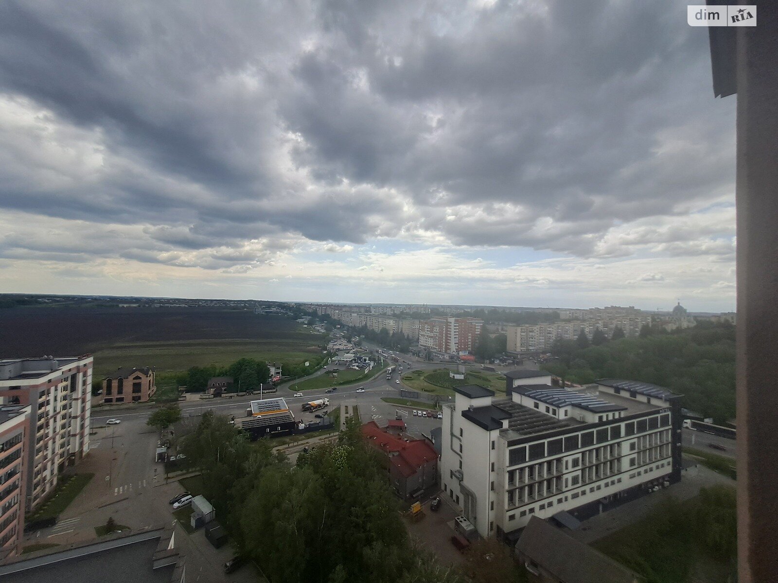 Продажа двухкомнатной квартиры в Тернополе, на шоссе Подволочиское, район Восточный фото 1 Продажа двухкомнатной квартиры в Тернополе, на шоссе Подволочиское, район Восточный фото 1