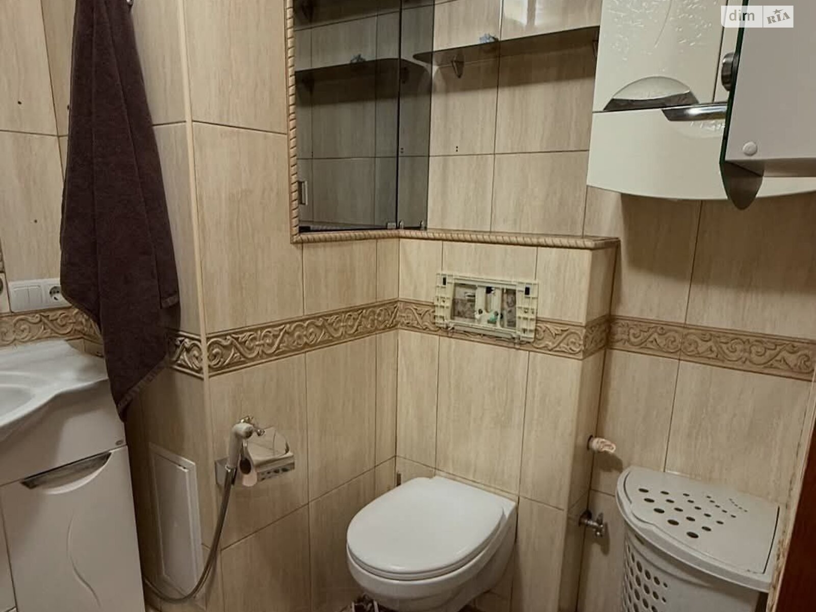 Продаж трикімнатної квартири в Тернополі, на вул. Київська, район Ювілейний фото 1 Продаж трикімнатної квартири в Тернополі, на вул. Київська, район Ювілейний фото 1