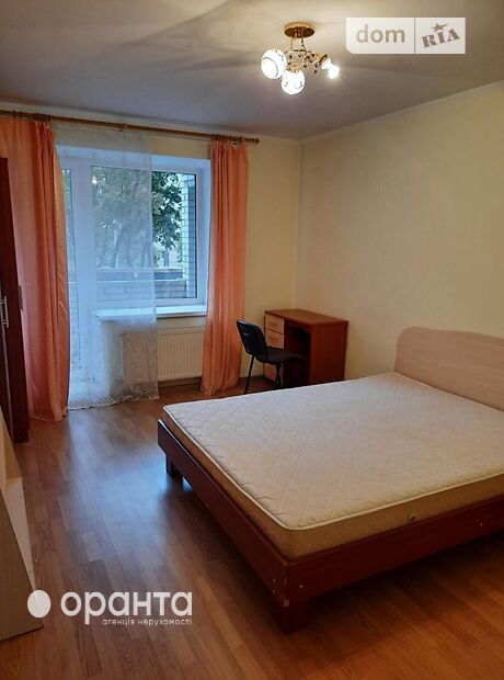 Продаж трикімнатної квартири в Тернополі, на просп. Злуки, район Ювілейний фото 1 Продаж трикімнатної квартири в Тернополі, на просп. Злуки, район Ювілейний фото 1