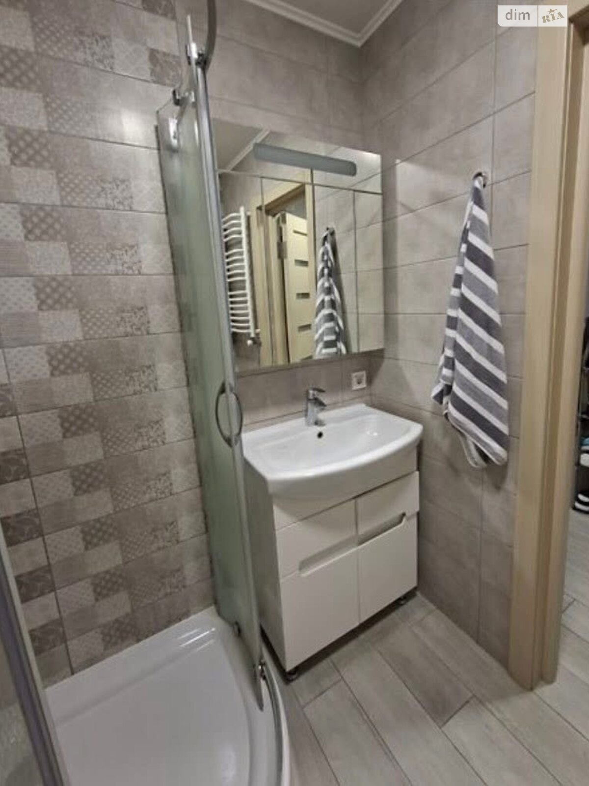Продаж однокімнатної квартири в Тернополі, на просп. Злуки 45Б, район Ювілейний фото 1 Продаж однокімнатної квартири в Тернополі, на просп. Злуки 45Б, район Ювілейний фото 1