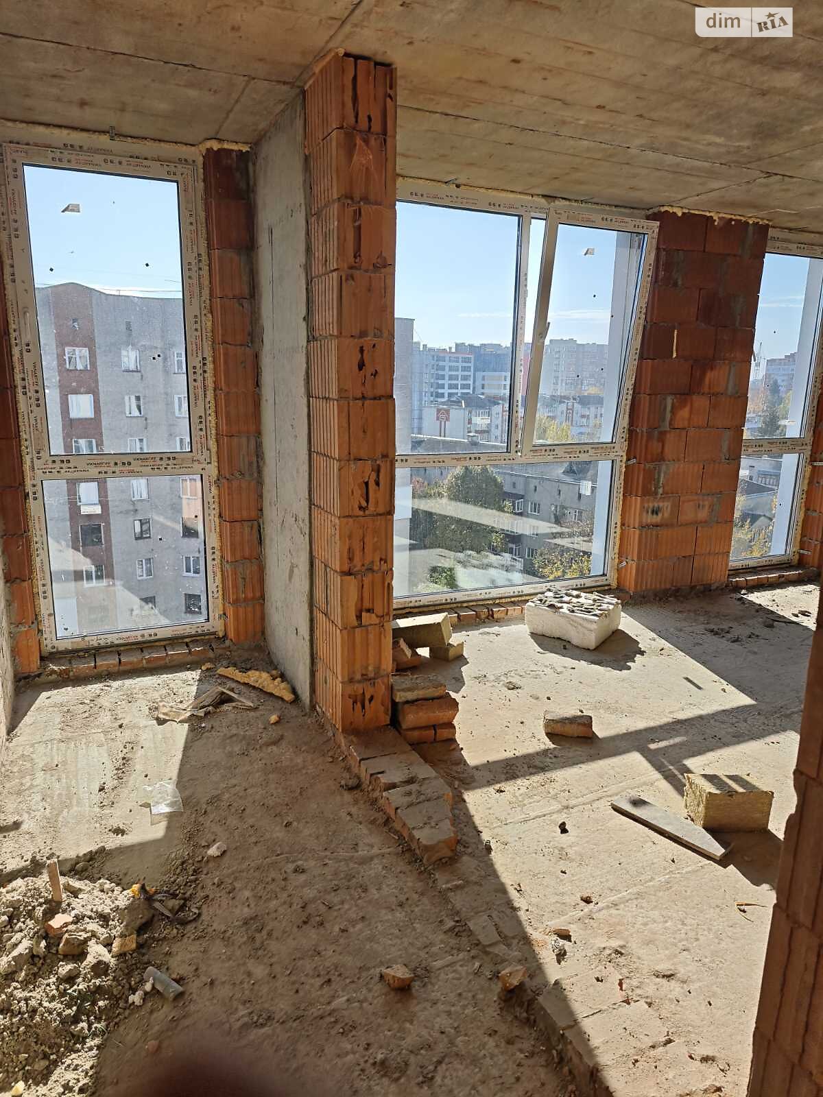 Продаж двокімнатної квартири в Тернополі, на вул. Сергія Короля 42, район Загребелля фото 1