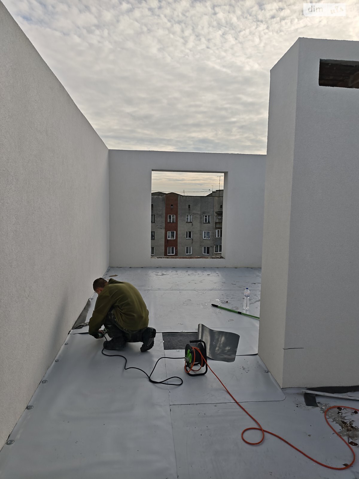 Продаж двокімнатної квартири в Тернополі, на вул. Сергія Короля 42, район Загребелля фото 1