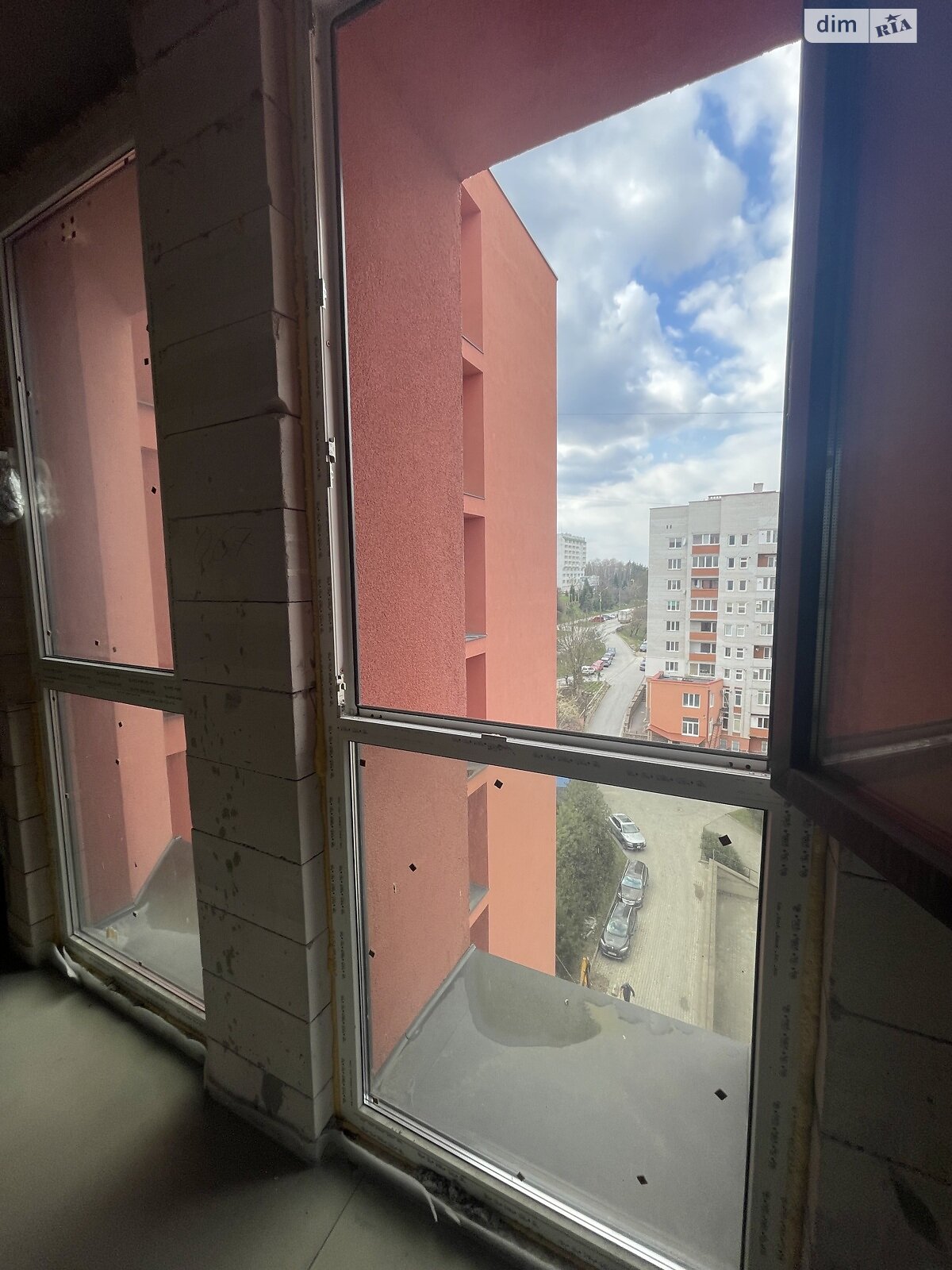 Продаж однокімнатної квартири в Тернополі, на вул. Львівська, район Загребелля фото 1 Продаж однокімнатної квартири в Тернополі, на вул. Львівська, район Загребелля фото 1