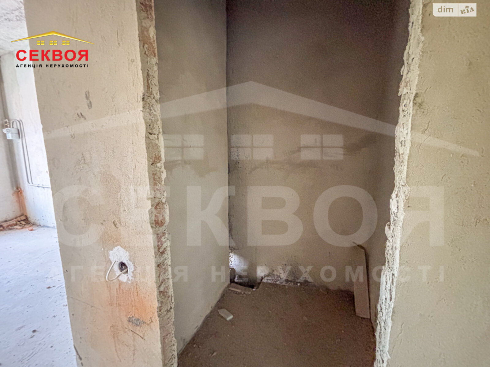Продаж трикімнатної квартири в Тернополі, на вул. Загребельна, район Загребелля фото 1 Продаж трикімнатної квартири в Тернополі, на вул. Загребельна, район Загребелля фото 1