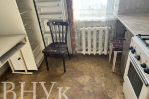 Продаж однокімнатної квартири в Тернополі, на Бандери С. пр., фото 2
