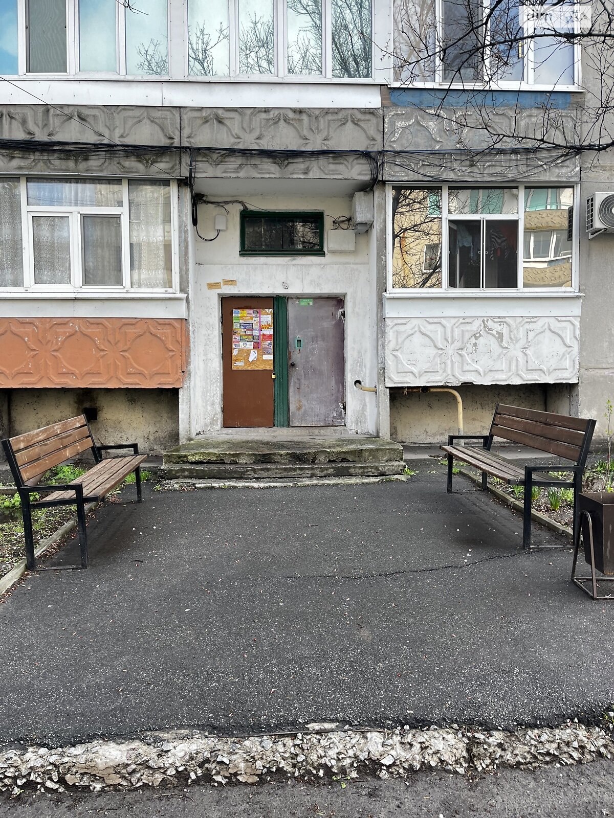 Продаж двокімнатної квартири в Тернівці, на вул. Перемоги 27, кв. 35, район Тернівка фото 1 Продаж двокімнатної квартири в Тернівці, на вул. Перемоги 27, кв. 35, район Тернівка фото 1