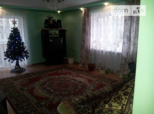 Продажа трехкомнатной квартиры в Торезе, на Пушкина улица 2а, фото 1 Продажа трехкомнатной квартиры в Торезе, на Пушкина улица 2а, фото 1