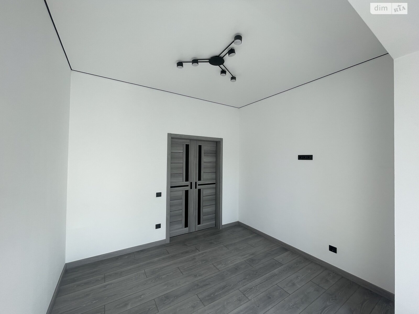 Продажа двухкомнатной квартиры в Трускавце, на ул. Ивасюка 11, кв. 49, район Трускавец фото 1 Продажа двухкомнатной квартиры в Трускавце, на ул. Ивасюка 11, кв. 49, район Трускавец фото 1