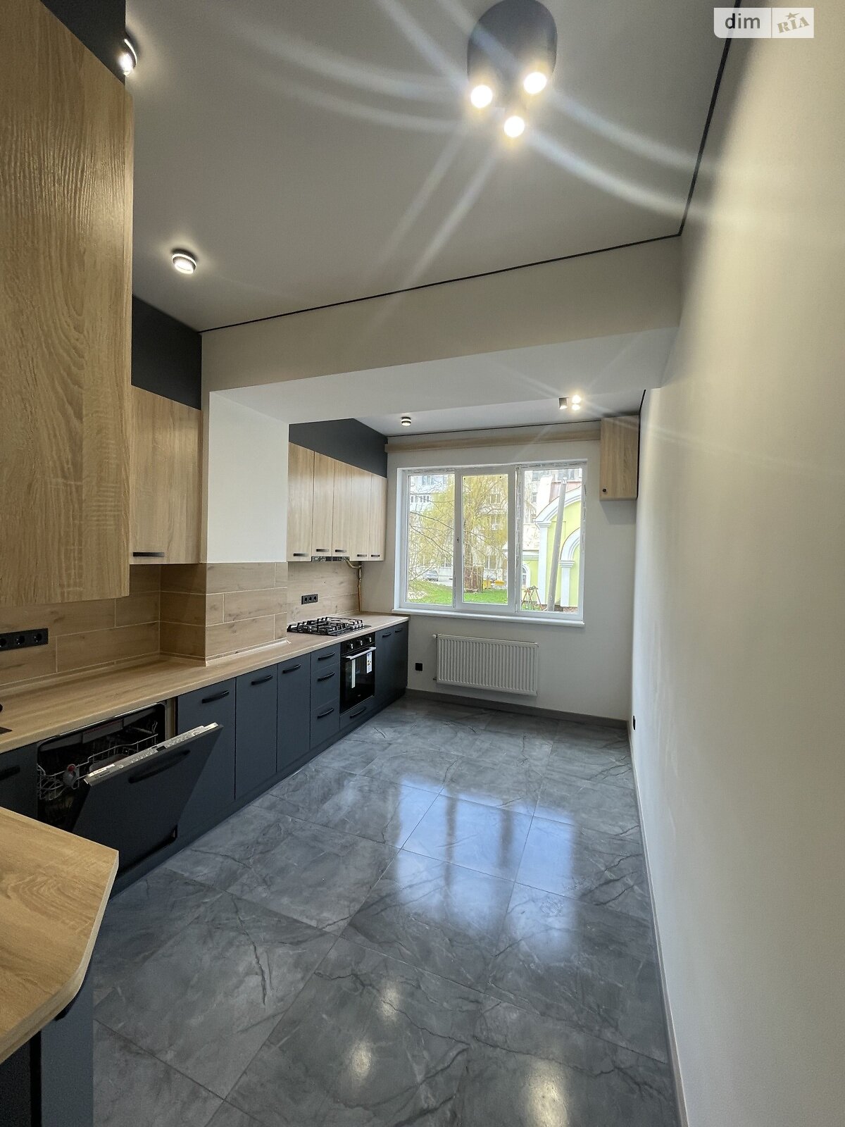 Продажа двухкомнатной квартиры в Трускавце, на ул. Ивасюка 11, кв. 49, район Трускавец фото 1 Продажа двухкомнатной квартиры в Трускавце, на ул. Ивасюка 11, кв. 49, район Трускавец фото 1
