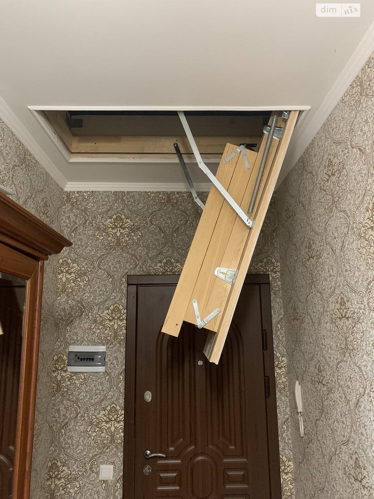 Продажа трехкомнатной квартиры в Трускавце, на ул. Помирецкая 9, фото 1 Продажа трехкомнатной квартиры в Трускавце, на ул. Помирецкая 9, фото 1