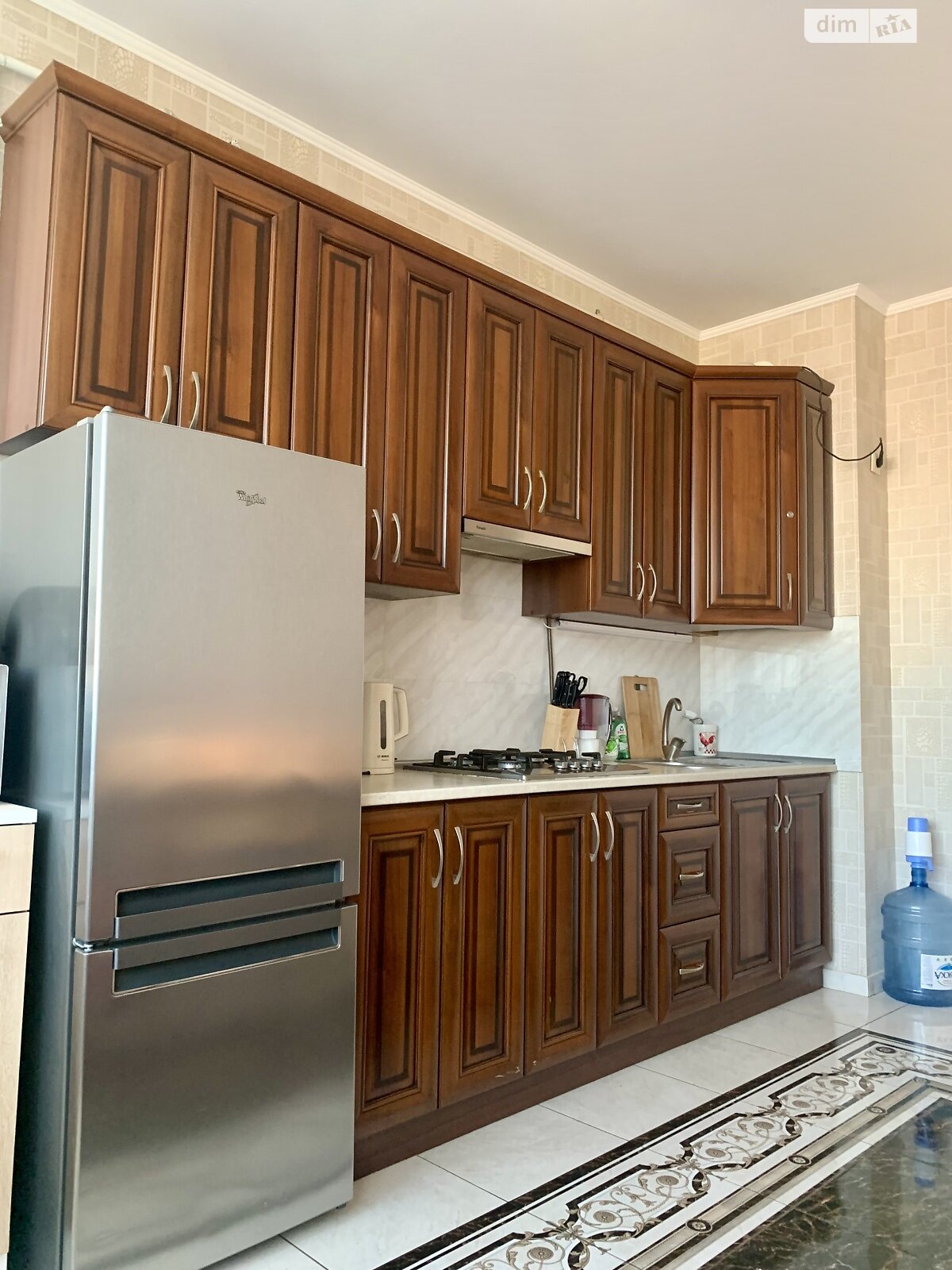 Продажа трехкомнатной квартиры в Трускавце, на ул. Помирецкая 9, фото 1 Продажа трехкомнатной квартиры в Трускавце, на ул. Помирецкая 9, фото 1