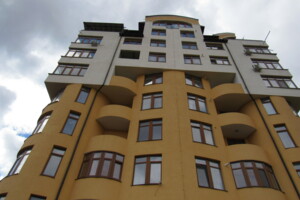 Продаж двокімнатної квартири в Трускавці, на вул. Роксолани 16, фото 2