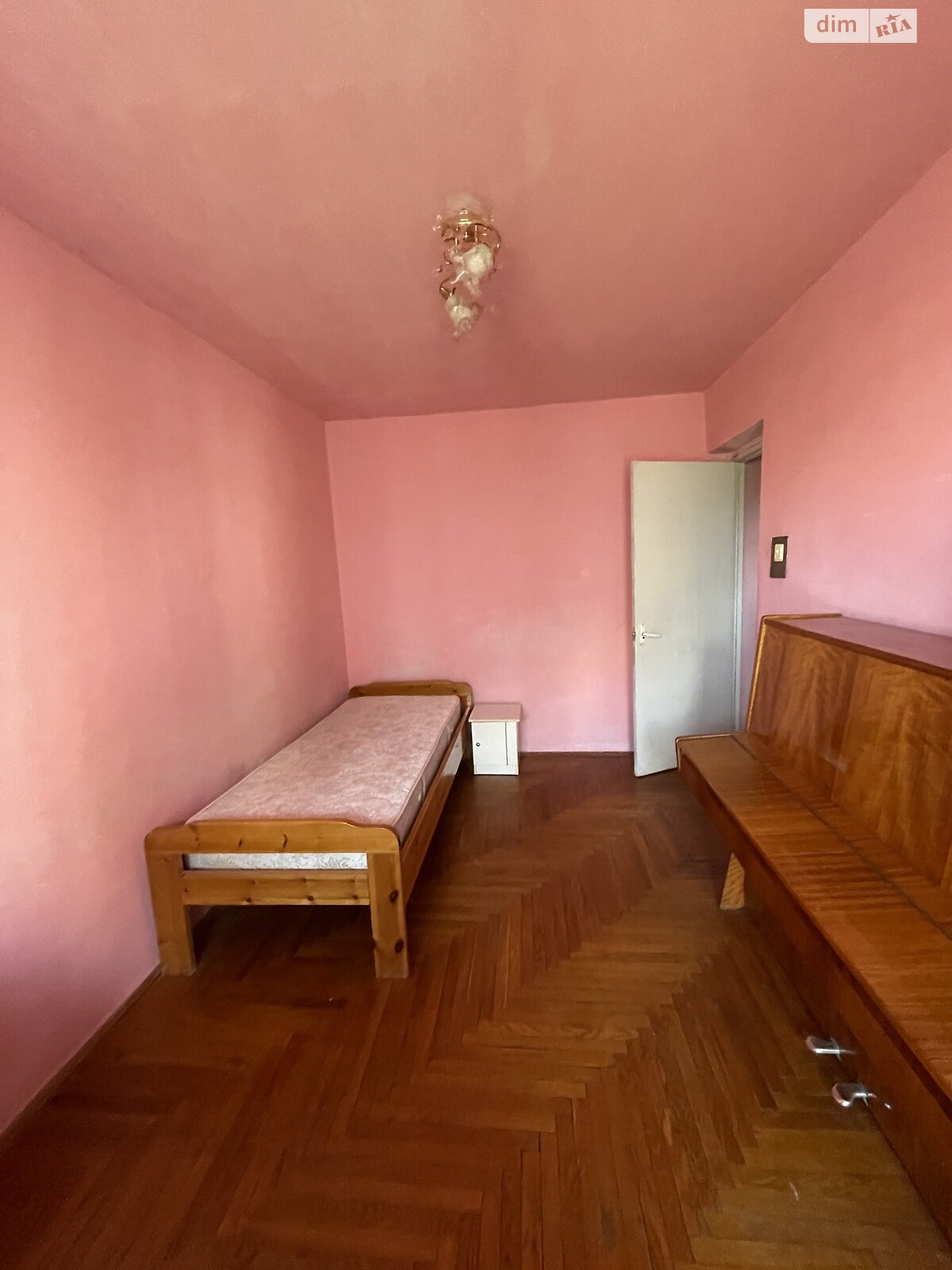 Продаж п`ятикімнатної квартири в Трускавці, на вул. Данилишиних, район Трускавець фото 1 Продаж п`ятикімнатної квартири в Трускавці, на вул. Данилишиних, район Трускавець фото 1