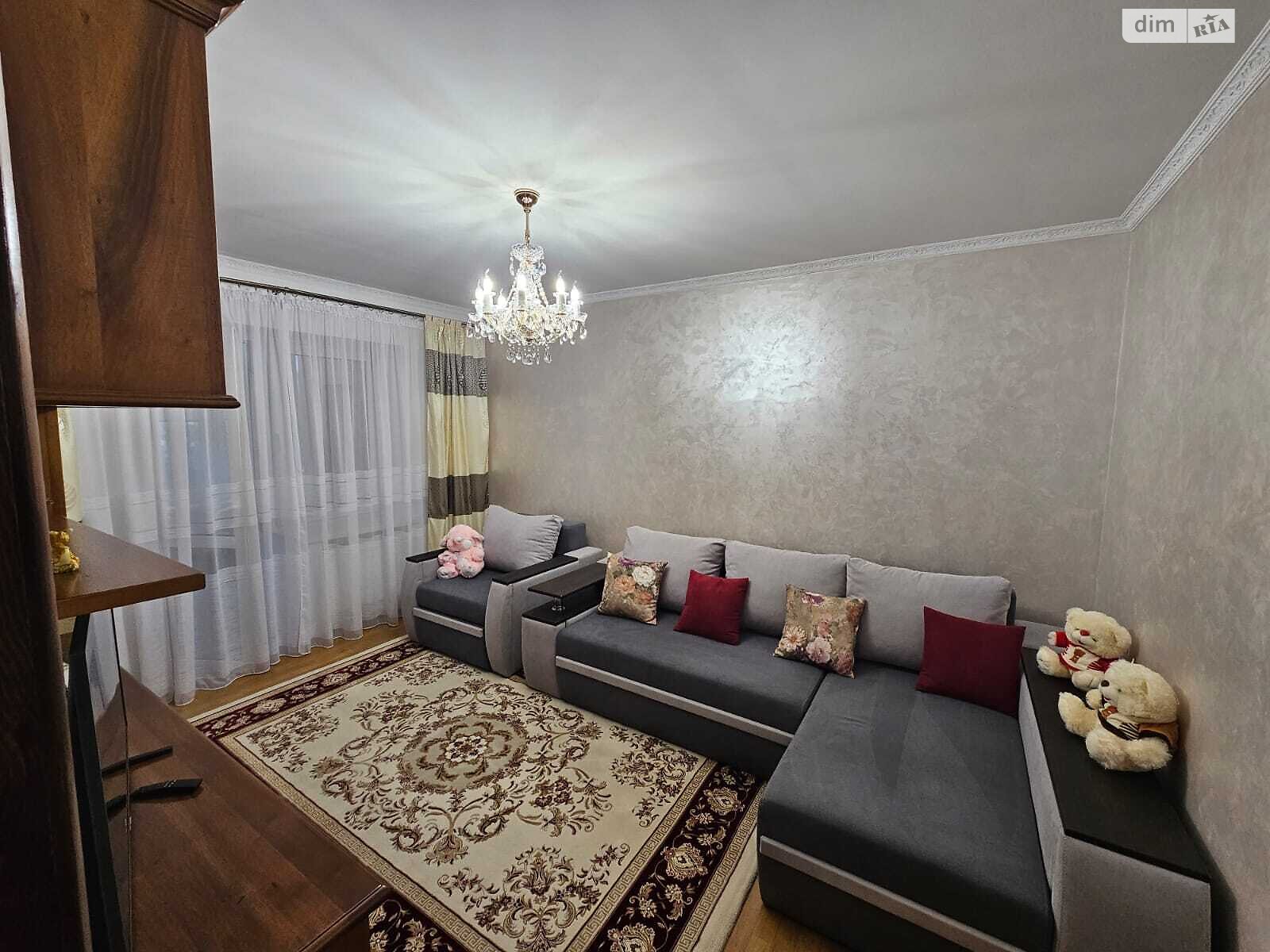 Продаж трикімнатної квартири в Трускавці, на вул. Данилишиних 57, район Трускавець фото 1 Продаж трикімнатної квартири в Трускавці, на вул. Данилишиних 57, район Трускавець фото 1