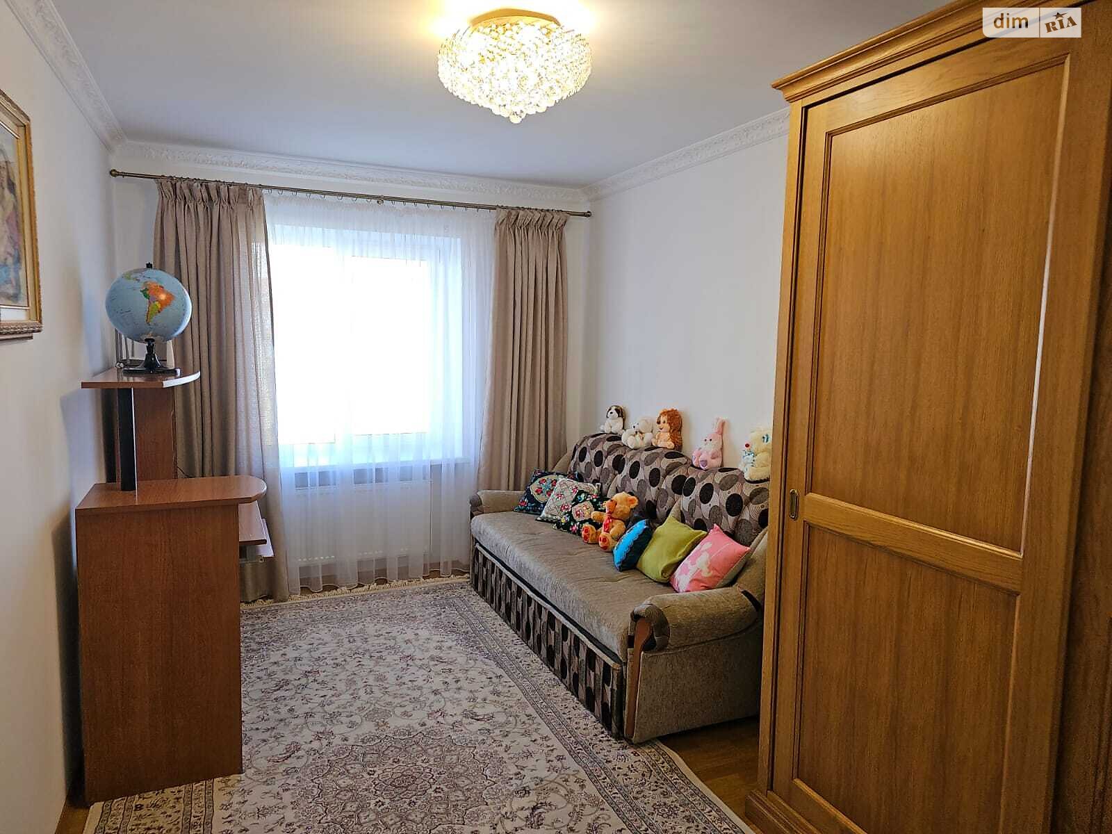 Продаж трикімнатної квартири в Трускавці, на вул. Данилишиних 57, район Трускавець фото 1 Продаж трикімнатної квартири в Трускавці, на вул. Данилишиних 57, район Трускавець фото 1