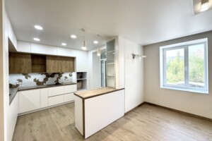 Продаж трикімнатної квартири в Трускавці, на вул. Павла Скоропадського 6А, район Трускавець фото 2