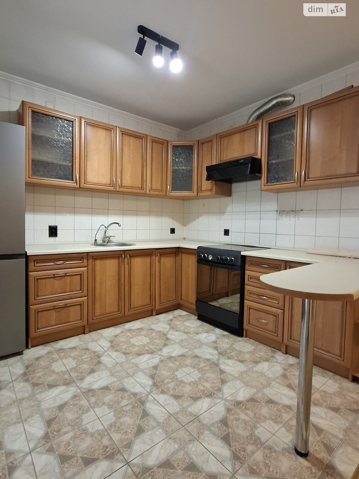 Продаж трикімнатної квартири в Трускавці, на вул. Василя Стуса 6, район Трускавець фото 1 Продаж трикімнатної квартири в Трускавці, на вул. Василя Стуса 6, район Трускавець фото 1