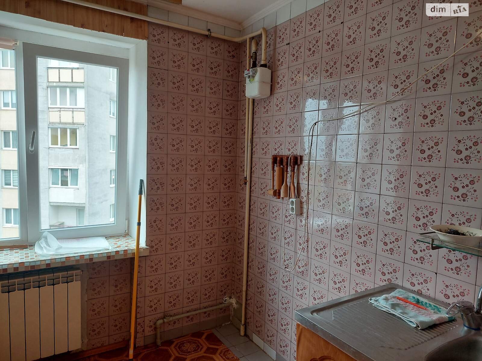 Продаж однокімнатної квартири в Трускавці, на вул. Василя Стуса 15, район Трускавець фото 1