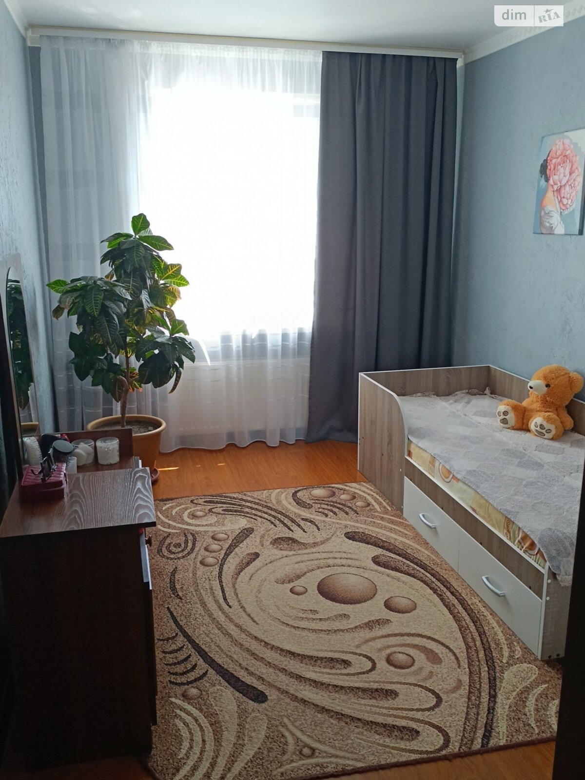 Продаж трикімнатної квартири в Тульчині, на вул. Менделєєва 7, фото 1 Продаж трикімнатної квартири в Тульчині, на вул. Менделєєва 7, фото 1