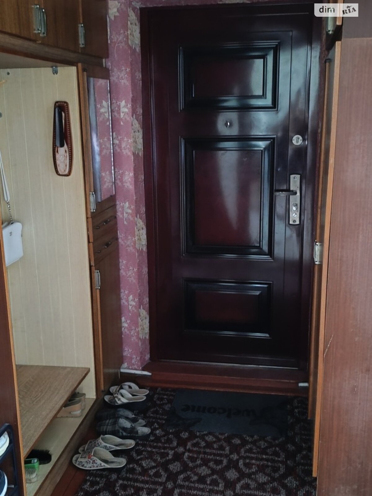 Продаж трикімнатної квартири в Тульчині, на вул. Менделєєва 7, фото 1 Продаж трикімнатної квартири в Тульчині, на вул. Менделєєва 7, фото 1