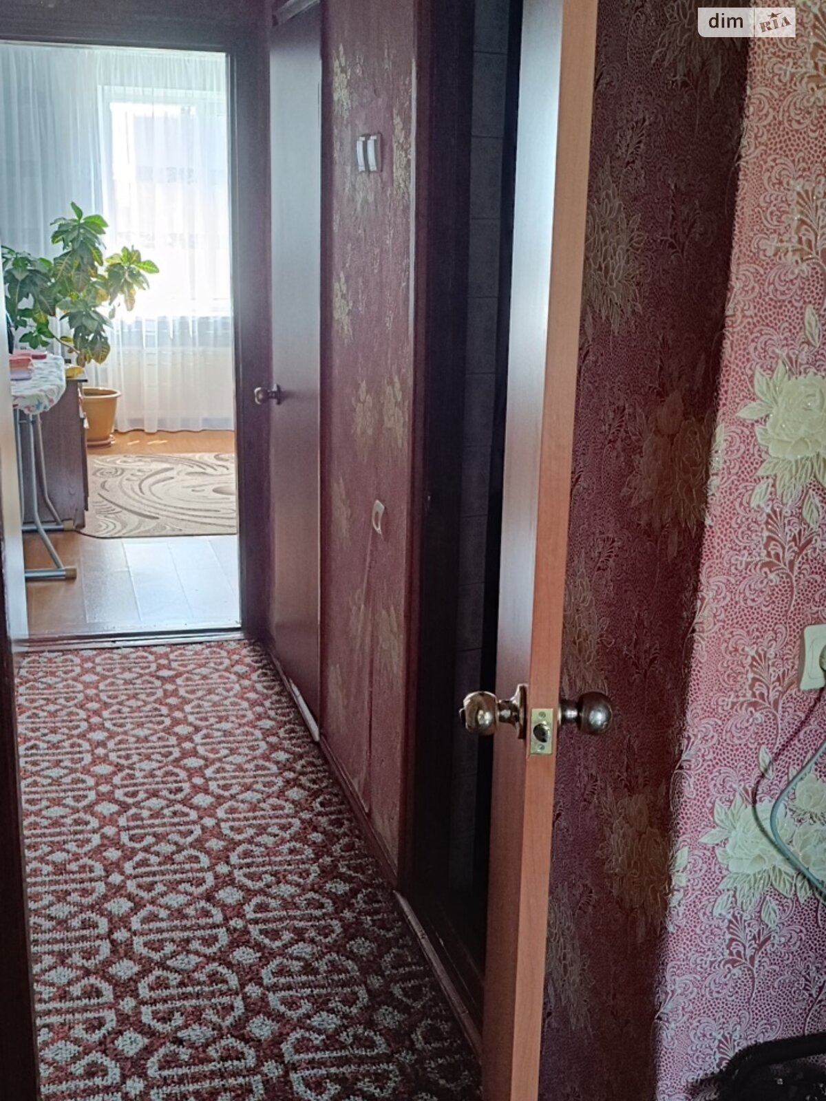 Продаж трикімнатної квартири в Тульчині, на вул. Менделєєва 7, фото 1 Продаж трикімнатної квартири в Тульчині, на вул. Менделєєва 7, фото 1