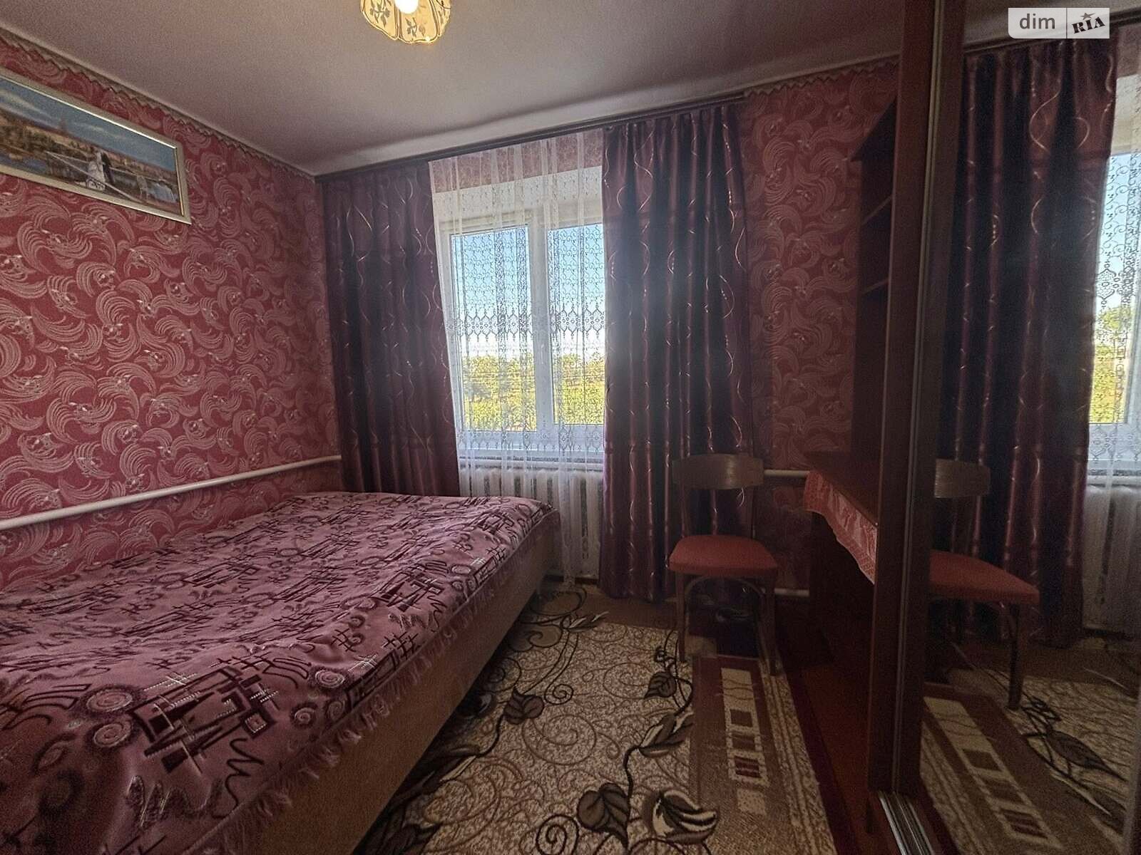 Продаж трикімнатної квартири в Тульчині, на вул. Миколи Леонтовича 178, фото 1 Продаж трикімнатної квартири в Тульчині, на вул. Миколи Леонтовича 178, фото 1