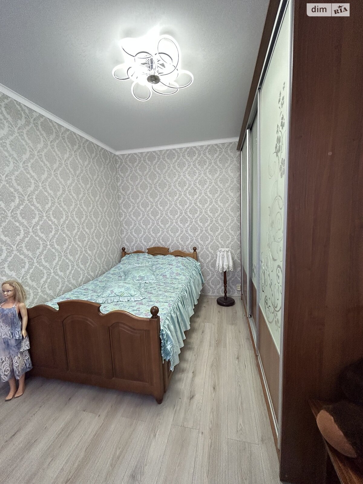 Продаж двокімнатної квартири в Турбовом, на вул. Миру 28, фото 1 Продаж двокімнатної квартири в Турбовом, на вул. Миру 28, фото 1