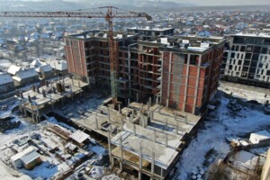 Продажа однокомнатной квартиры в Тячеве, на ул. Олега Куцина 30, фото 2