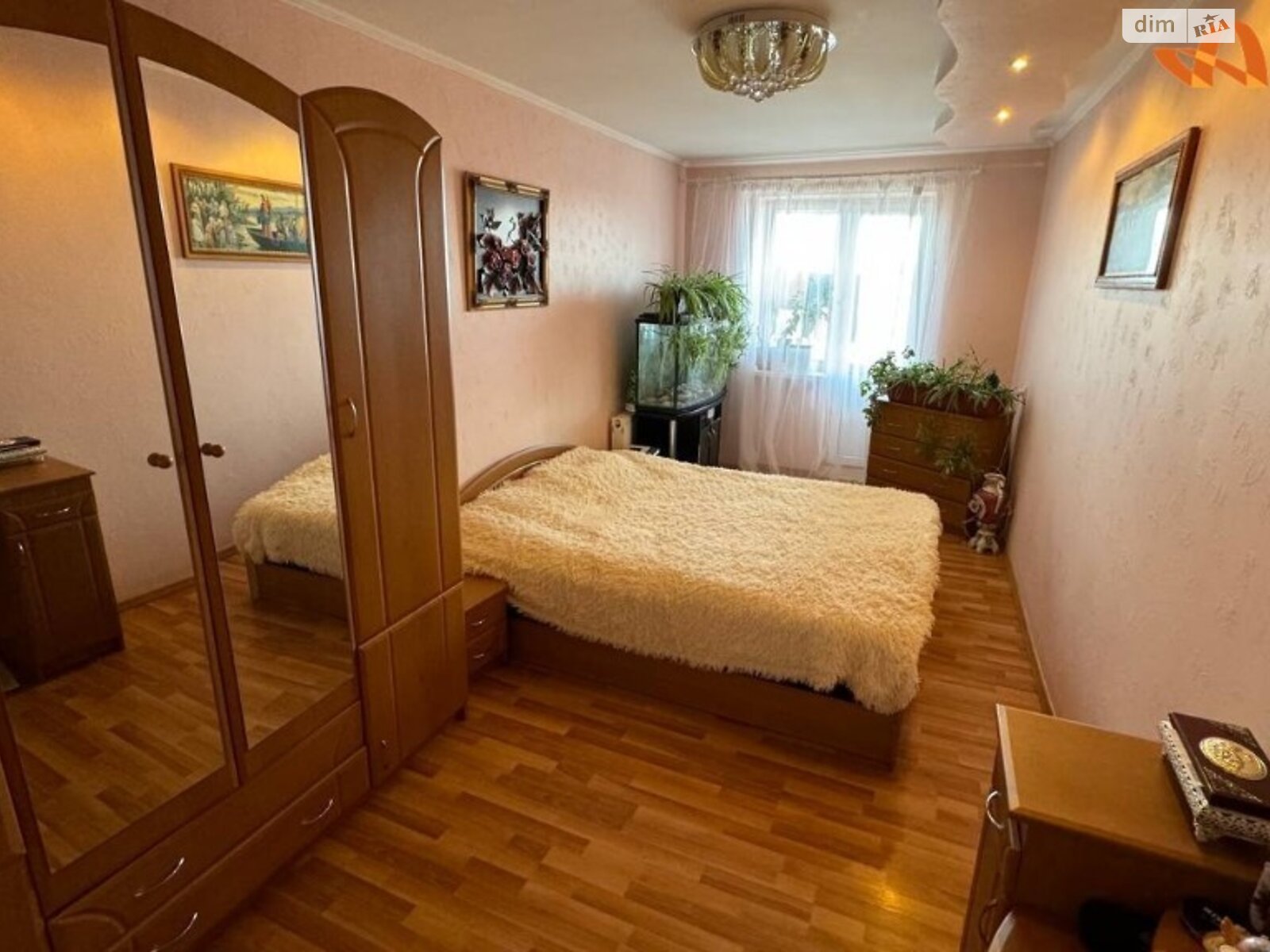 Продажа трехкомнатной квартиры в Тысменице, на пл. Рынок, фото 1