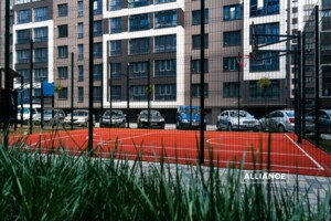 Продажа трехкомнатной квартиры в Угорниках, на ул. Героев Николаева 129, фото 2