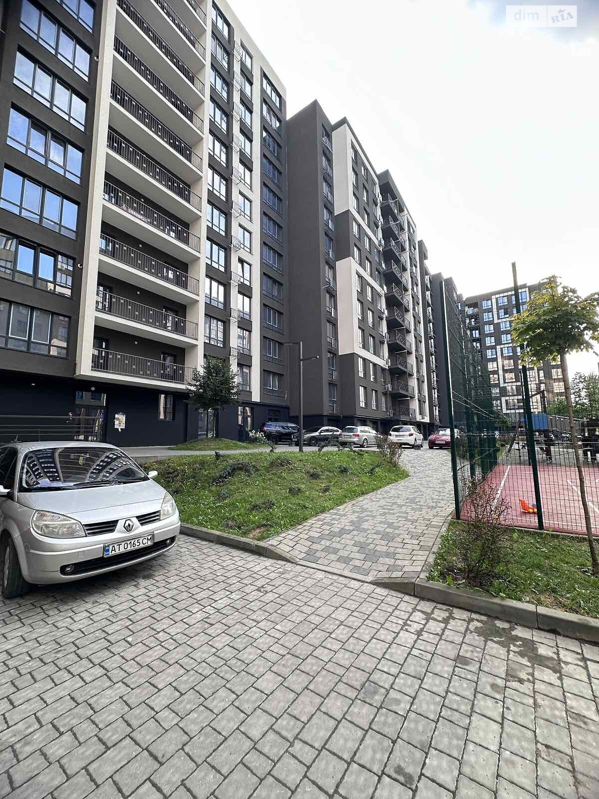 Продажа трехкомнатной квартиры в Угорниках, на ул. Героев Николаева 129А, фото 1 Продажа трехкомнатной квартиры в Угорниках, на ул. Героев Николаева 129А, фото 1