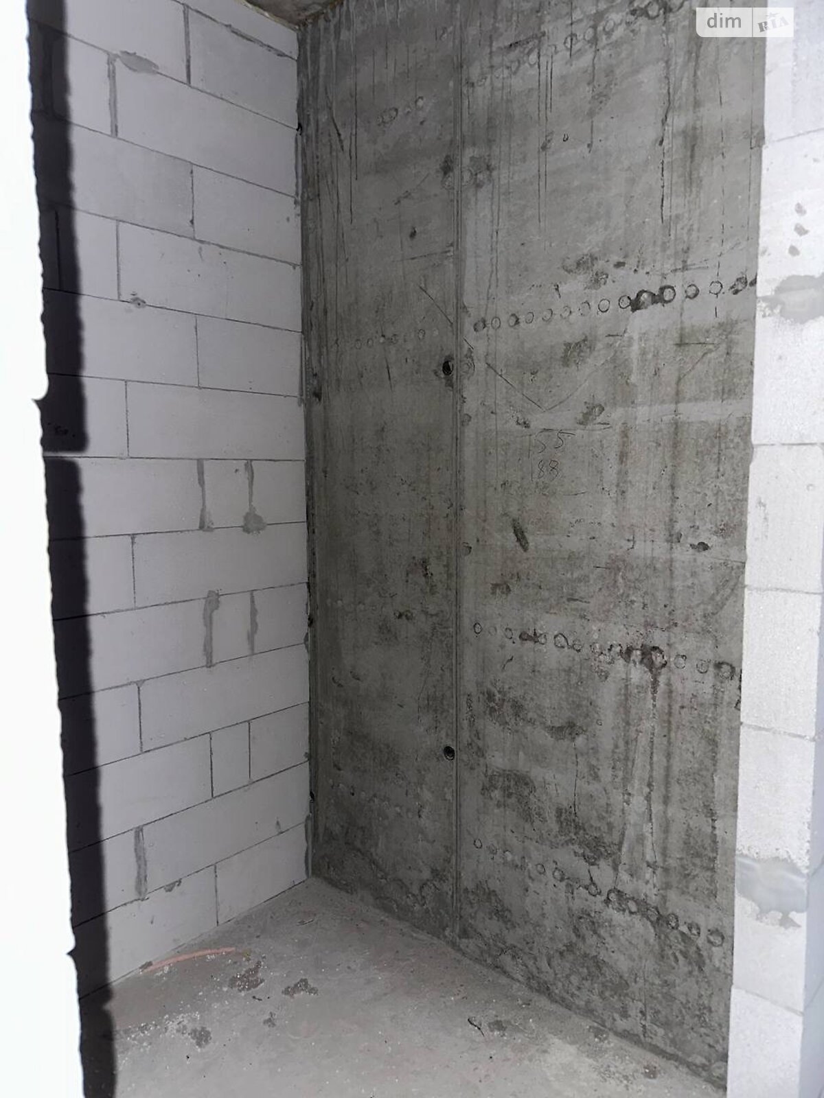 Продажа однокомнатной квартиры в Угорниках, на ул. Героев Николаева 129А корпус 8, фото 1 Продажа однокомнатной квартиры в Угорниках, на ул. Героев Николаева 129А корпус 8, фото 1