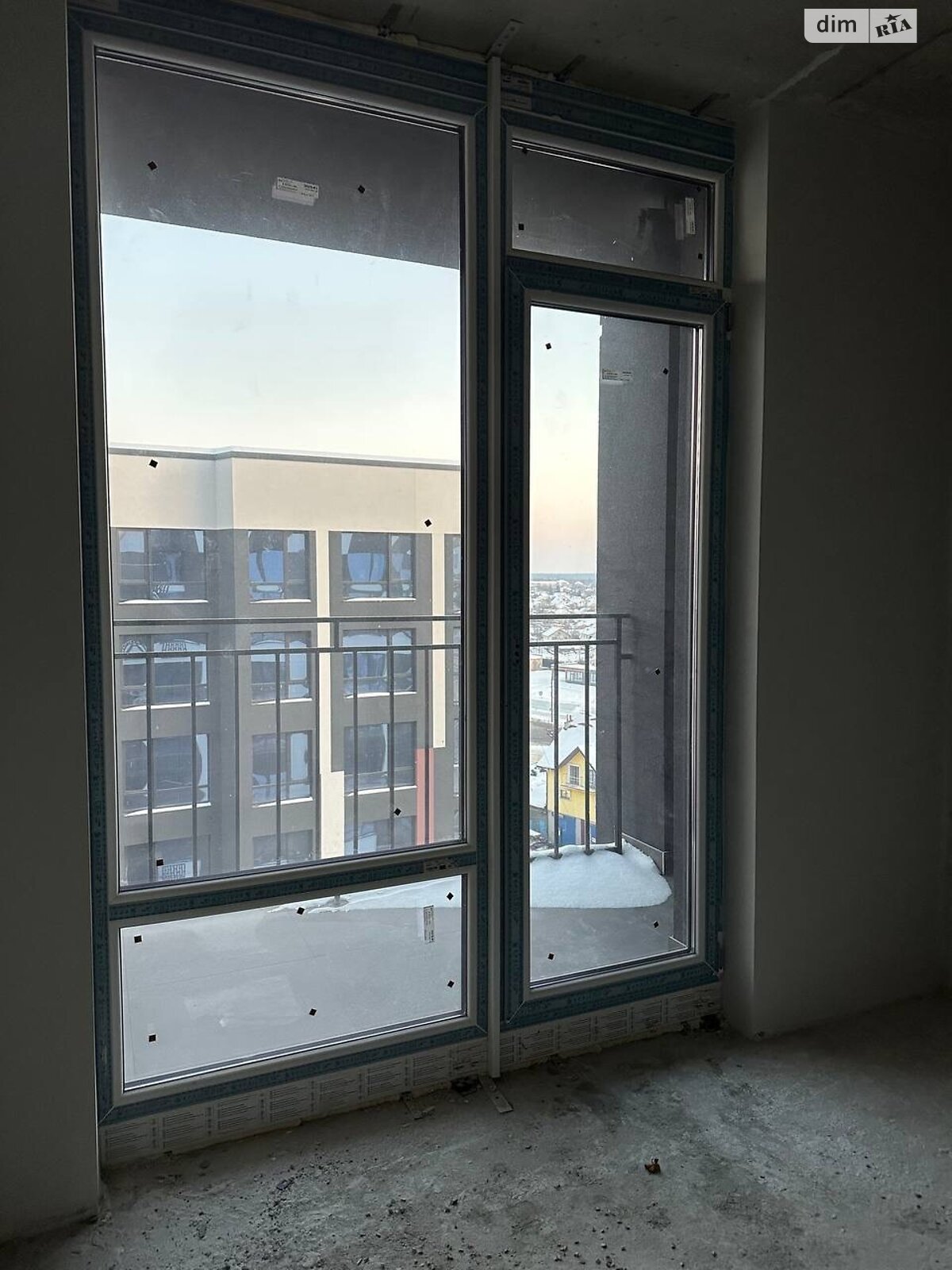 Продажа однокомнатной квартиры в Угорниках, на ул. Героев Николаева 129А корпус 8, фото 1 Продажа однокомнатной квартиры в Угорниках, на ул. Героев Николаева 129А корпус 8, фото 1