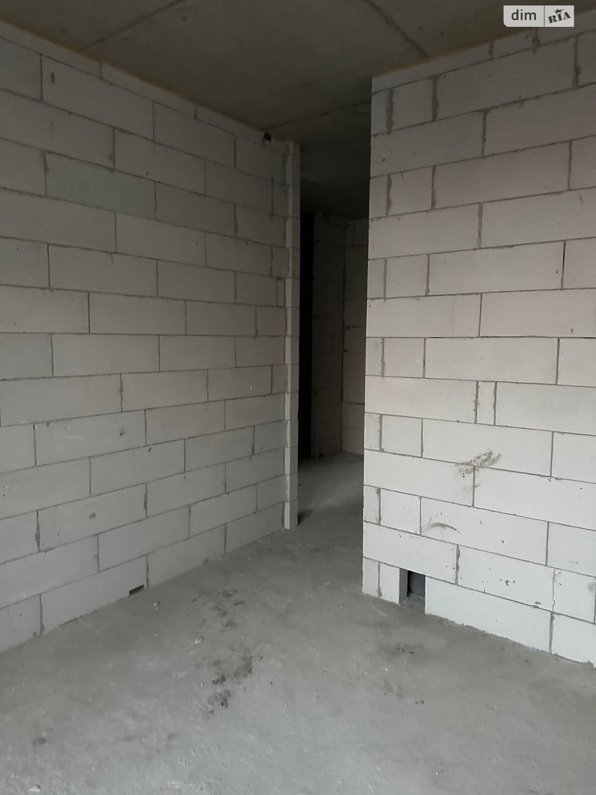 Продажа однокомнатной квартиры в Угорниках, на ул. Героев Николаева 129А корпус 8, фото 1 Продажа однокомнатной квартиры в Угорниках, на ул. Героев Николаева 129А корпус 8, фото 1