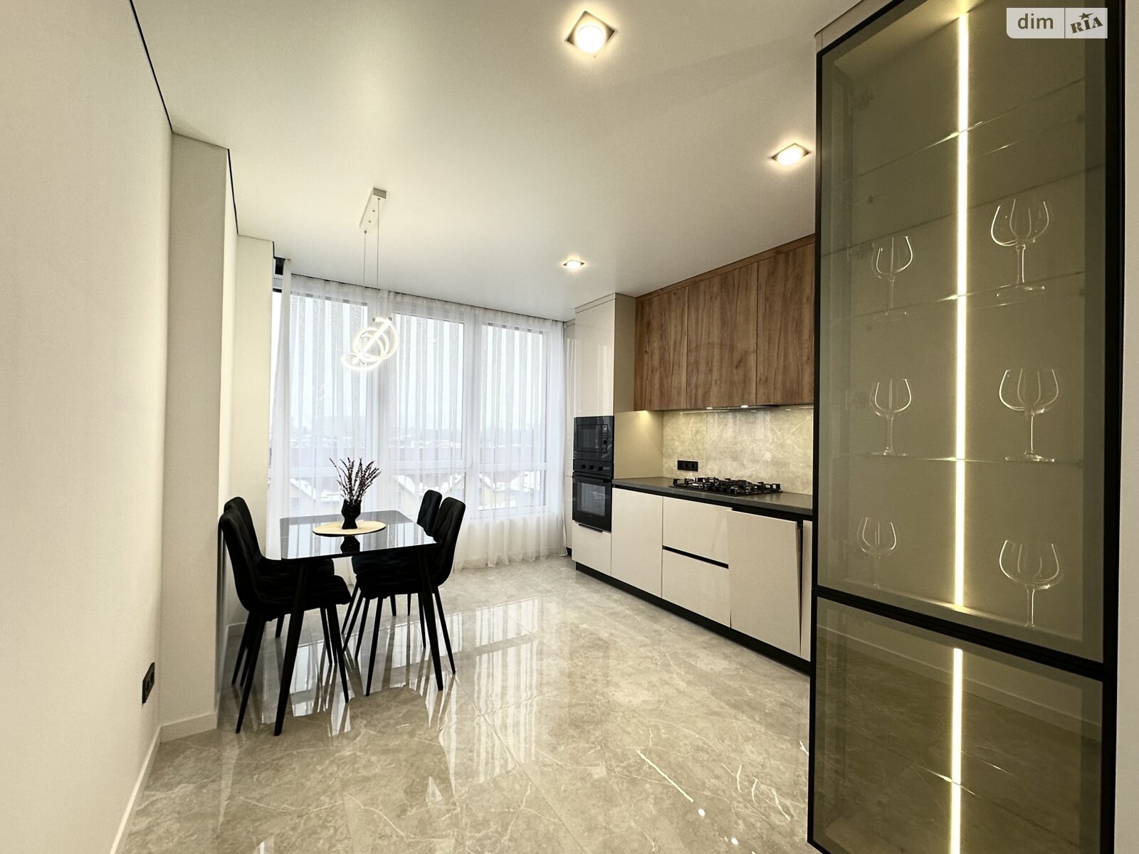 Продажа однокомнатной квартиры в Угорниках, на ул. Героев Николаева, фото 1 Продажа однокомнатной квартиры в Угорниках, на ул. Героев Николаева, фото 1