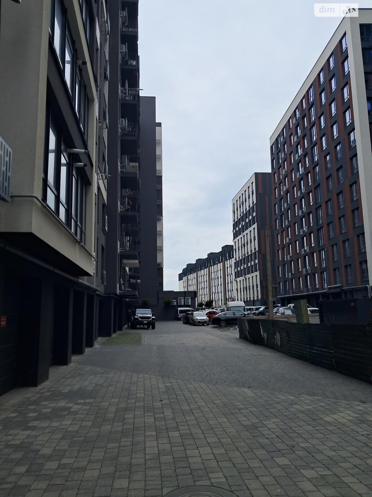 Продажа двухкомнатной квартиры в Угорниках, на ул. Героев Николаева 129А корпус 17, фото 1 Продажа двухкомнатной квартиры в Угорниках, на ул. Героев Николаева 129А корпус 17, фото 1