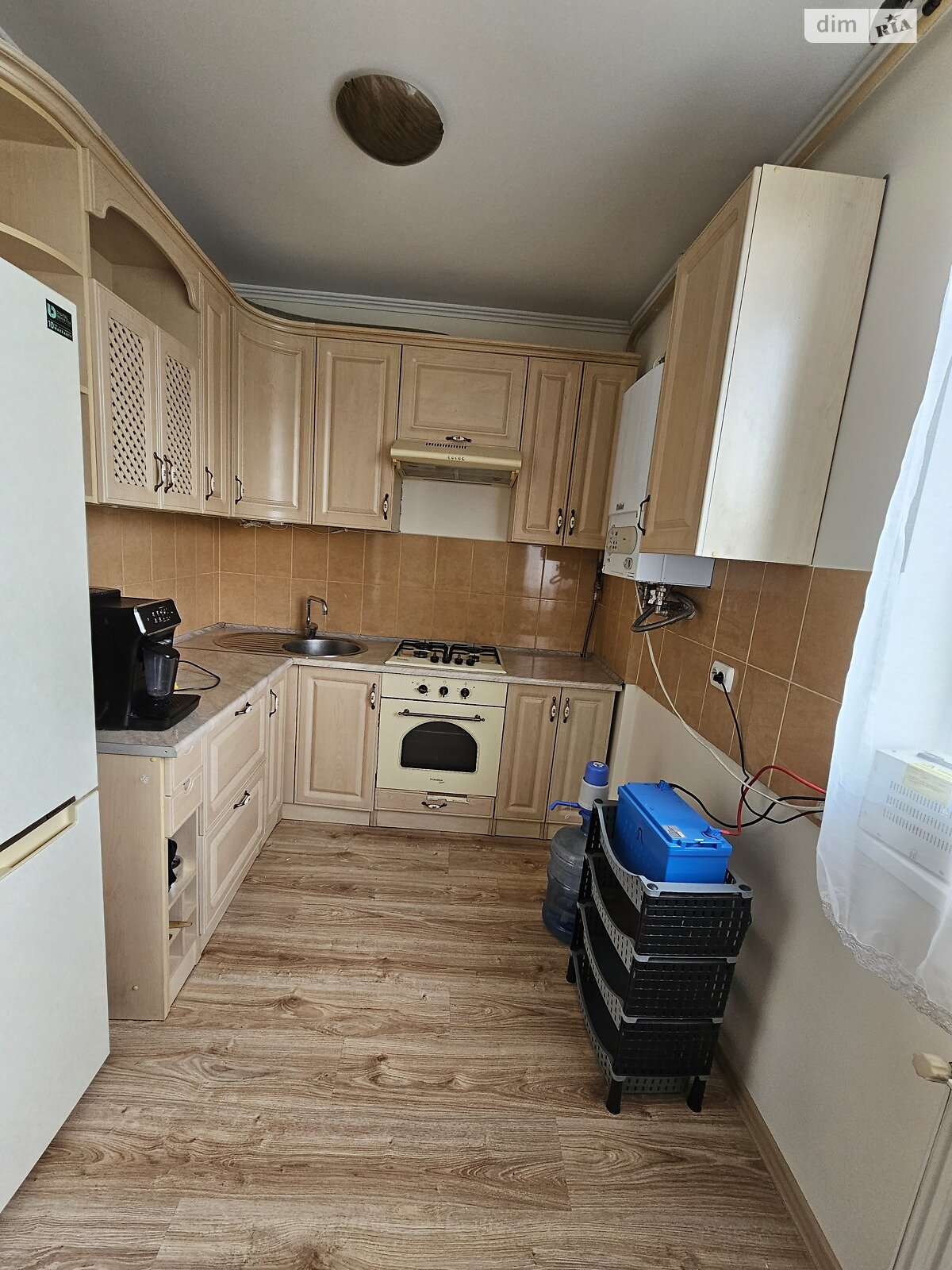 Продаж трикімнатної квартири в Угорниках, на вул. Тополина 2, кв. 9, фото 1 Продаж трикімнатної квартири в Угорниках, на вул. Тополина 2, кв. 9, фото 1