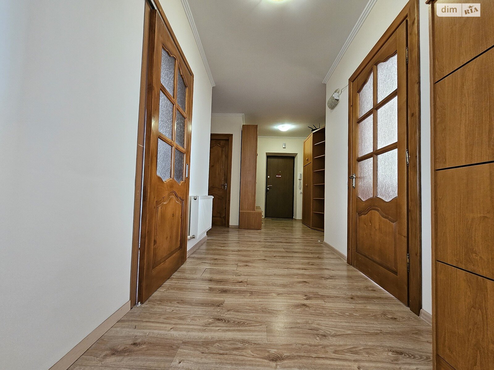 Продаж трикімнатної квартири в Угорниках, на вул. Тополина 2, кв. 9, фото 1 Продаж трикімнатної квартири в Угорниках, на вул. Тополина 2, кв. 9, фото 1